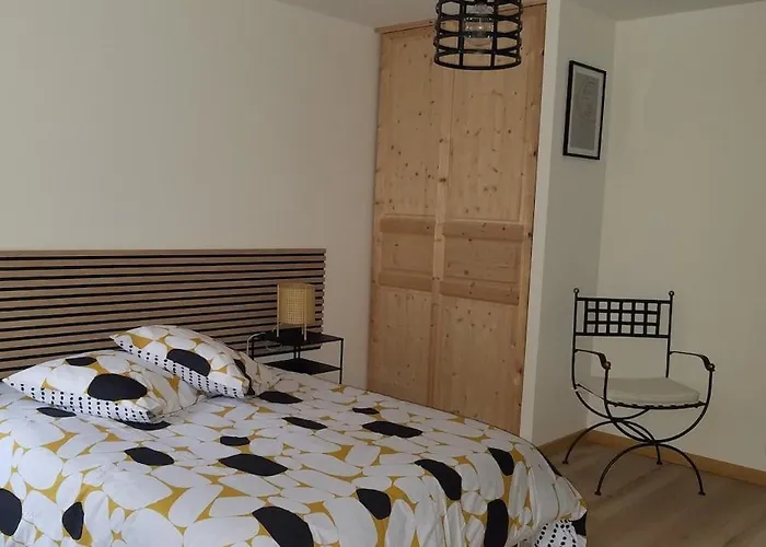 Holiday home Au Refuge Du Bonheur